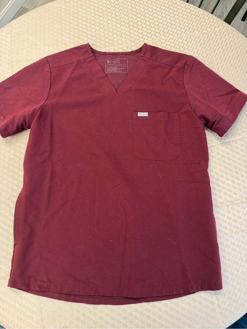 Figs scrub top